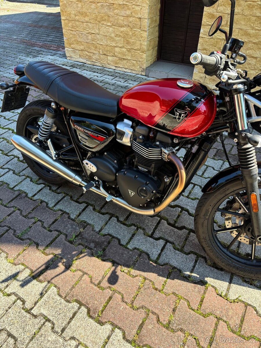 Bonnevile t100 - 3