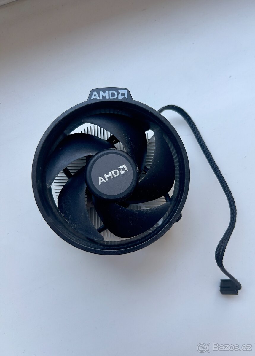 AMD Ryzen 5 1600 + originální chladič - 3