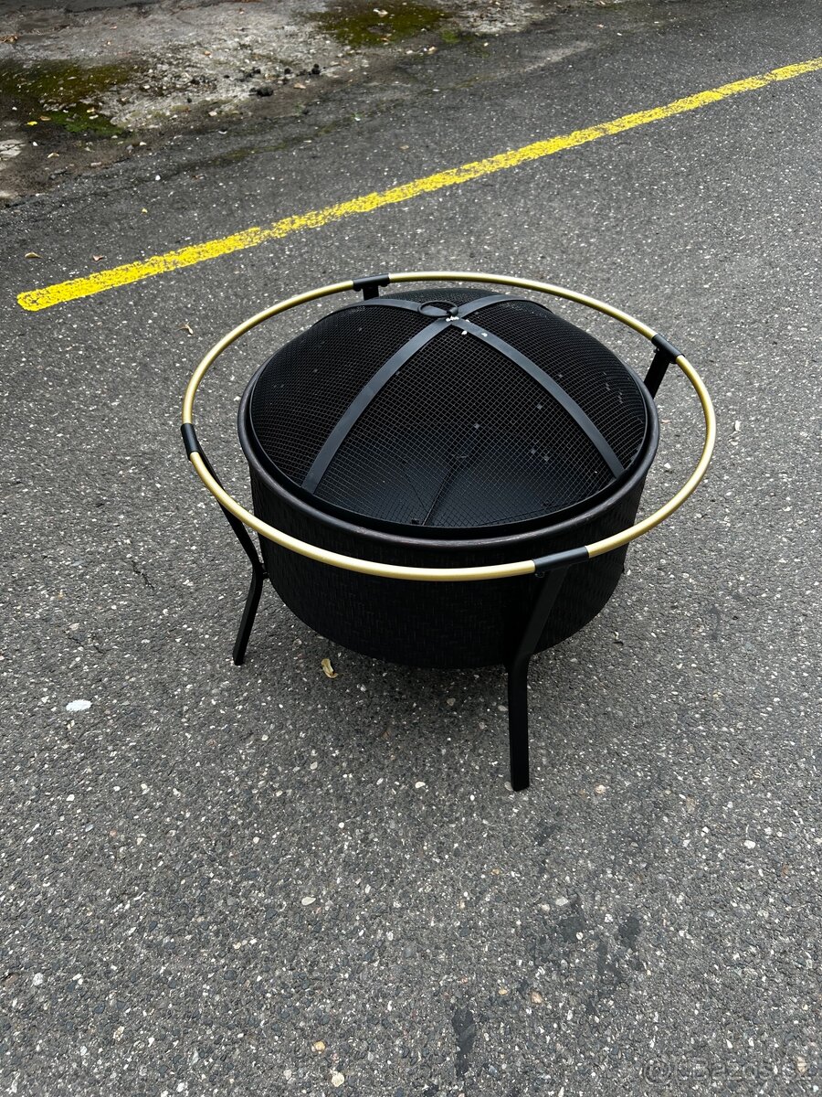 ohniště - 3