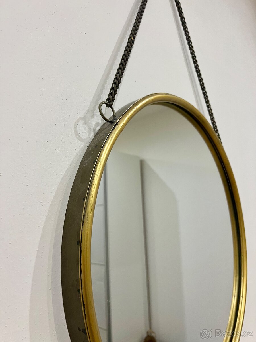 Kulaté zrcadlo - 3