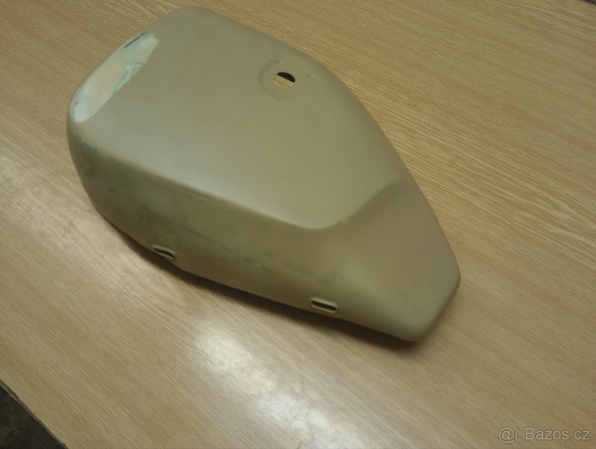 MZ etz 150 boční plechování na baterii - 3