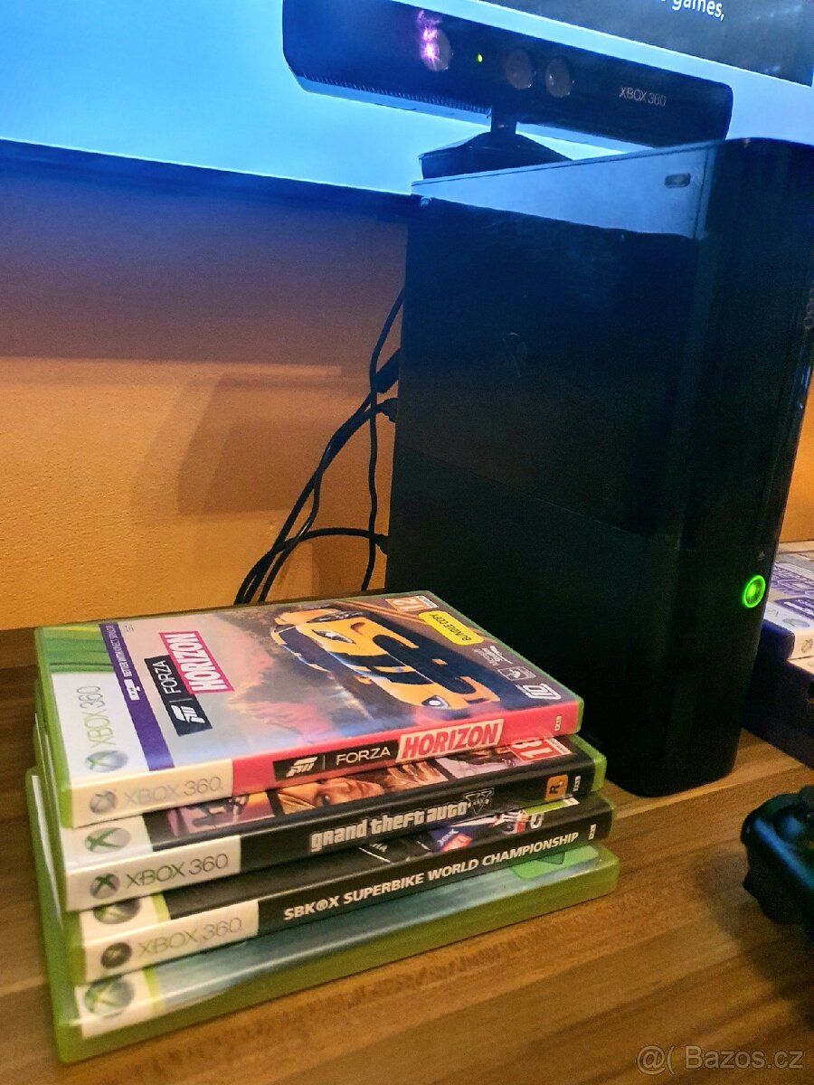 Prodám XBOX 360 kinect ovladač a hry - 3