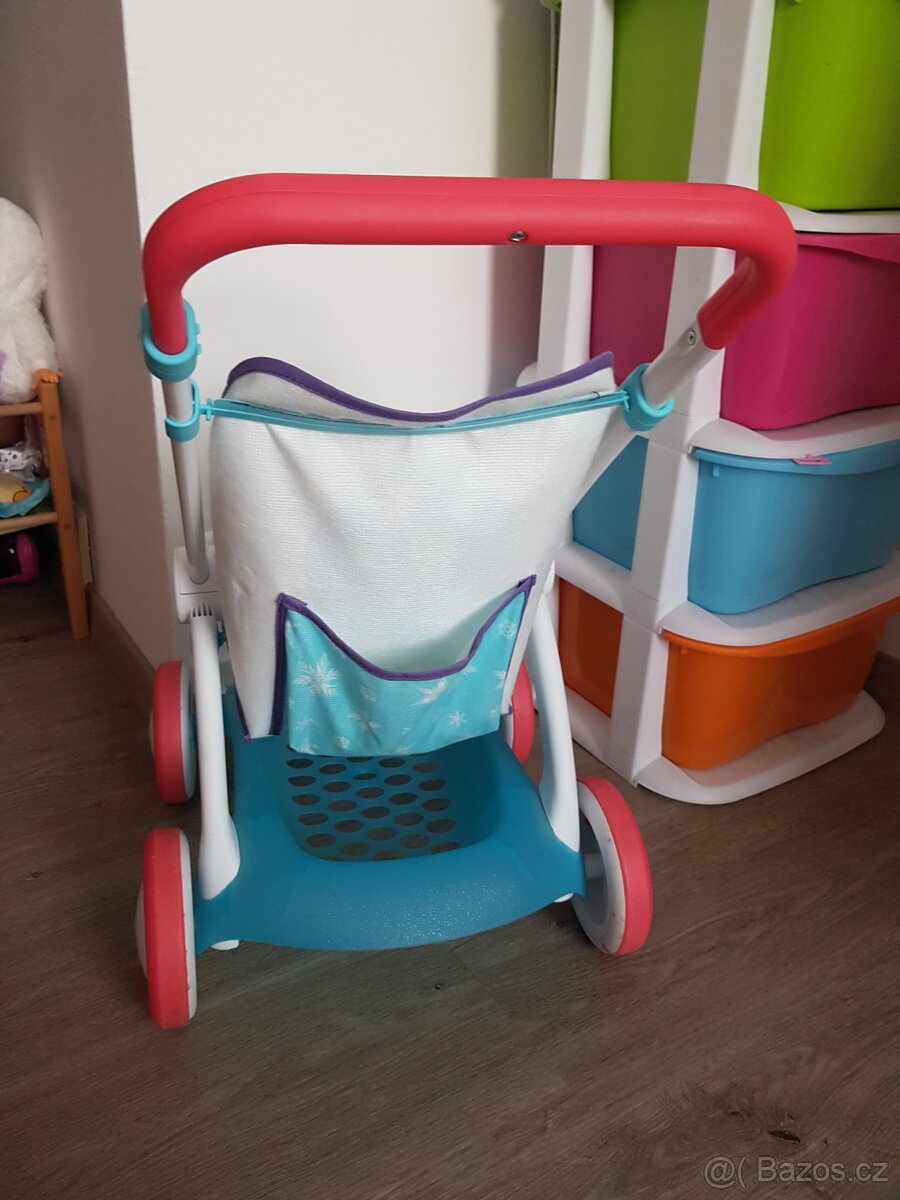 Sportovní kocarek pro panenky - 3