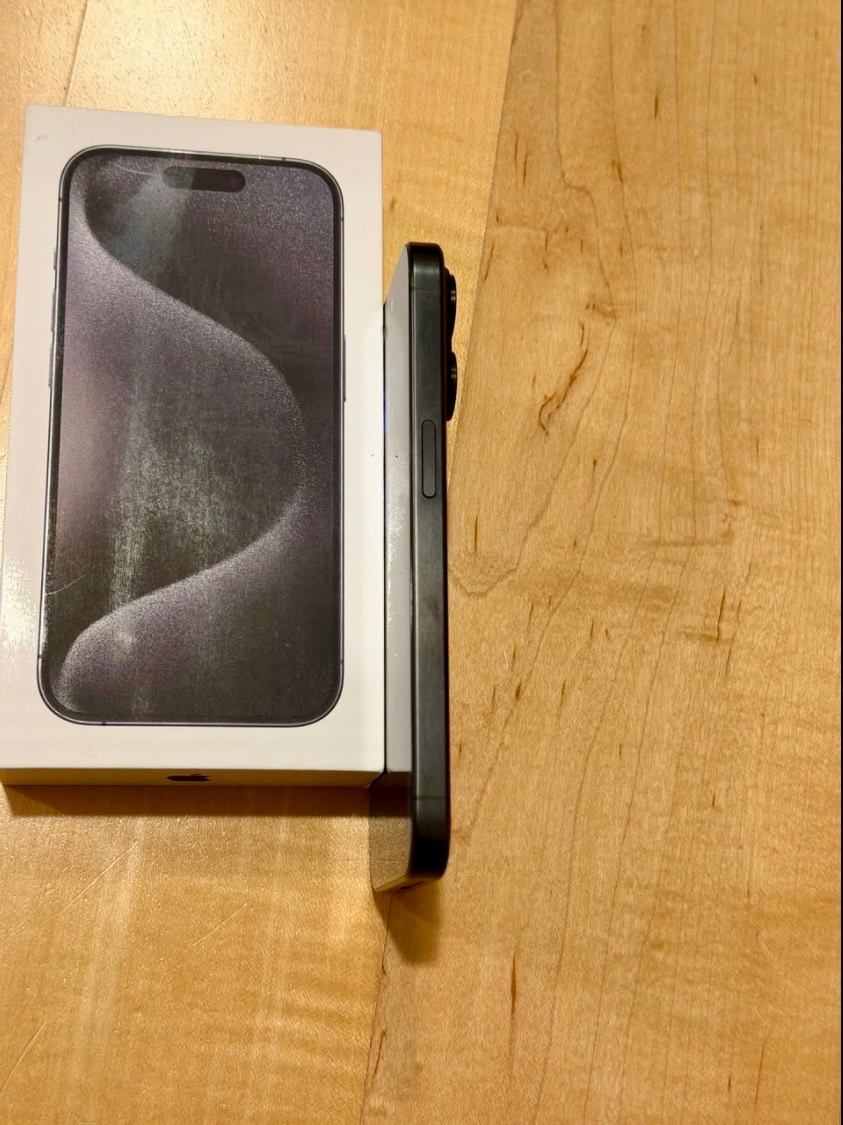 iPhone 15 Pro Black Titanium BATERIE 100% TOP - 3