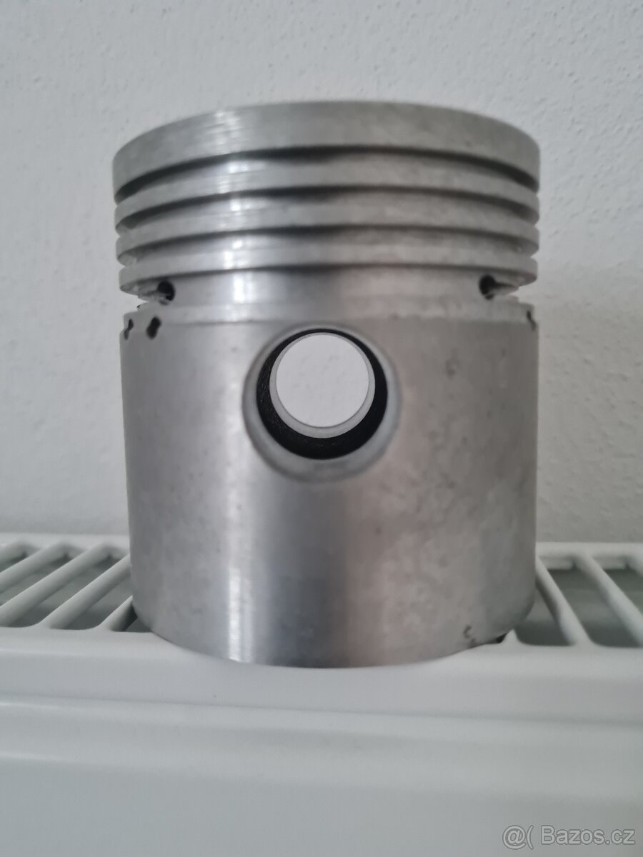 Pisty škoda 105 - 3