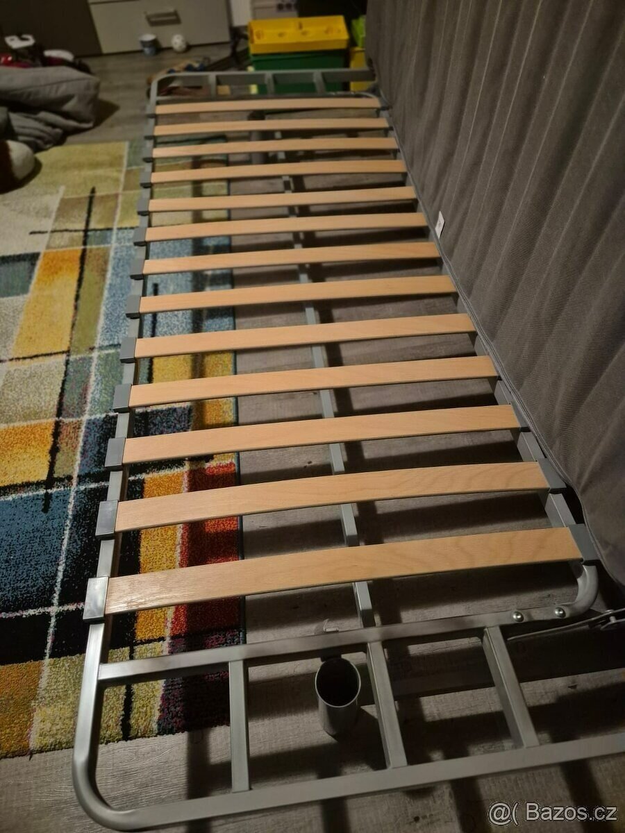 Rozkládací gauč - 3