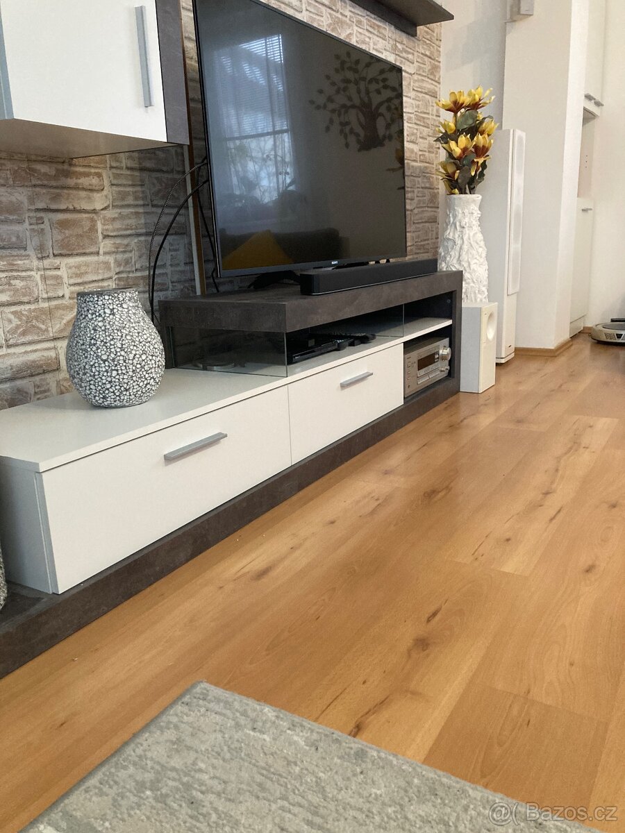 Obývací stěna - 3