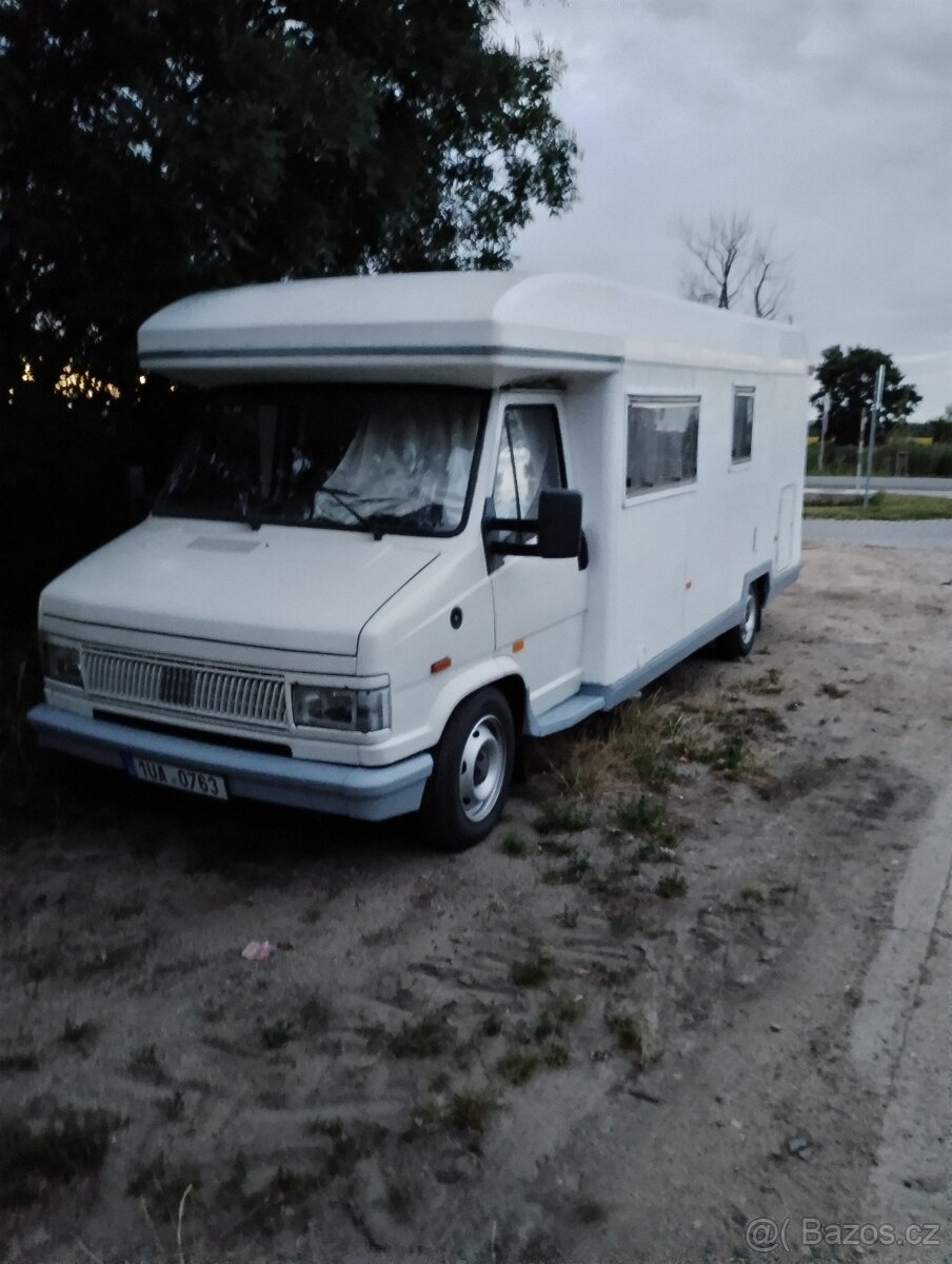 Obytný automobil Ducato 290. r.v.92 - 3