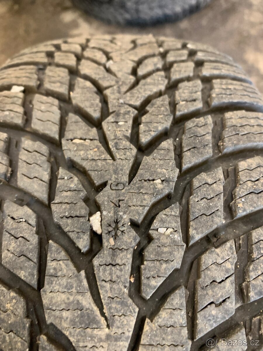 Nokian 195/65 r15 zimní - 3