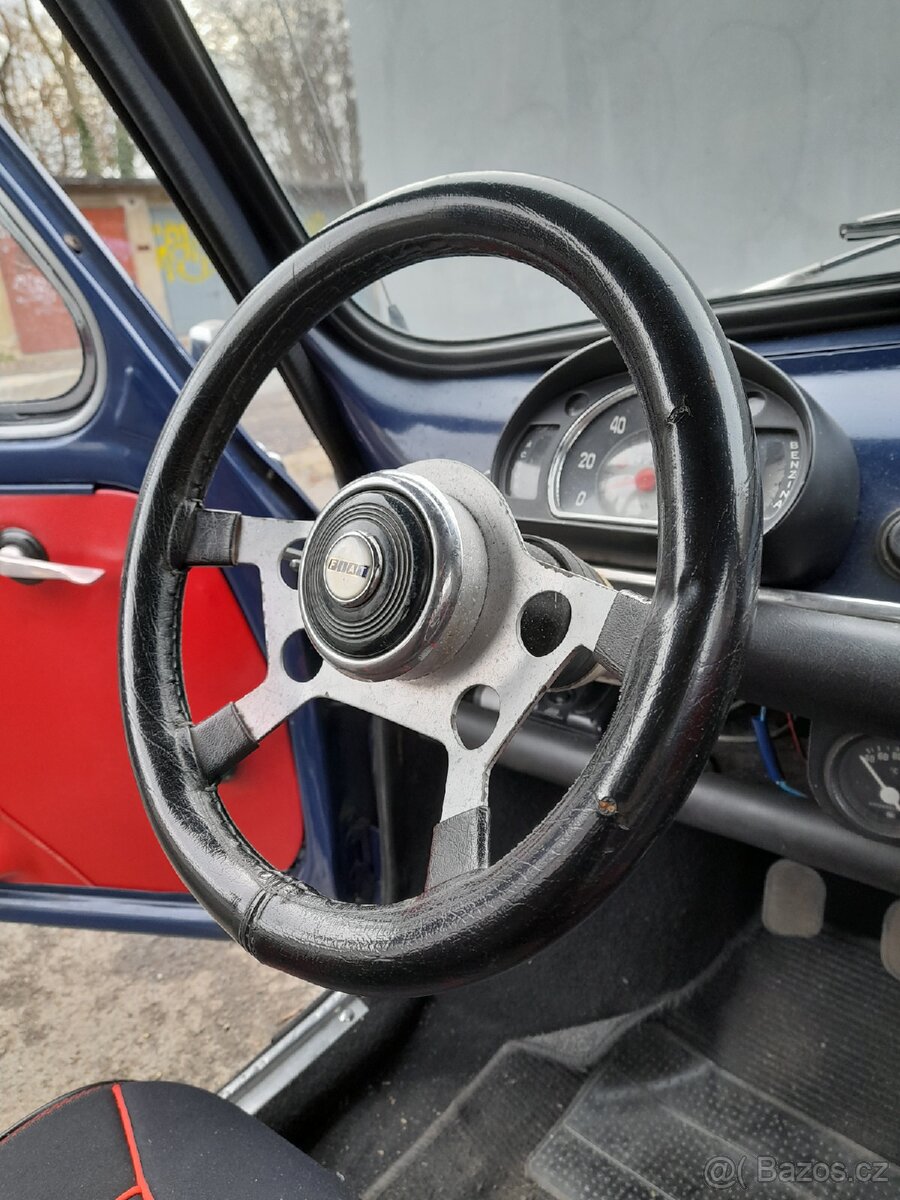 Speciál.volant na FIAT 600D.průměr pouze 29cm. - 3