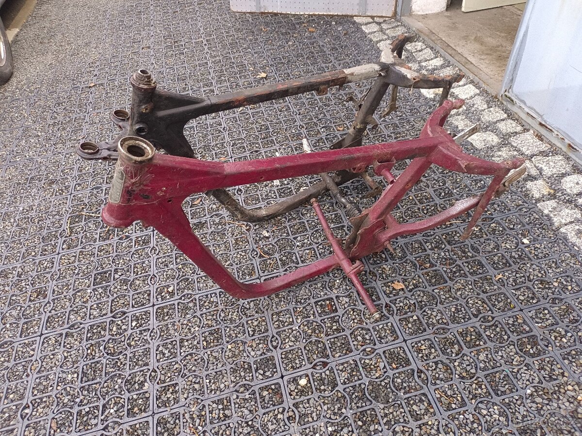 Rám se štítkem jawa 350 - 3