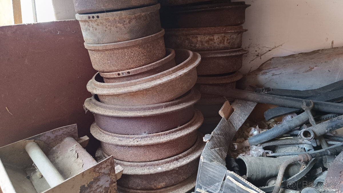 DKW Munga- brzdové bubny - 3