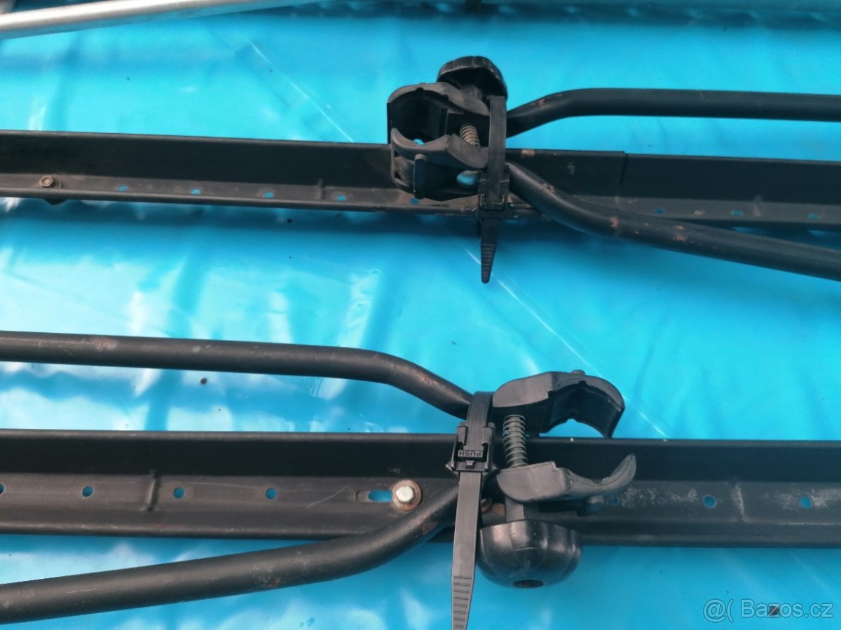 Držáky na kolo - 3