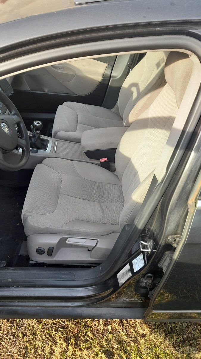 Passat b6 interiér kompletní - 3