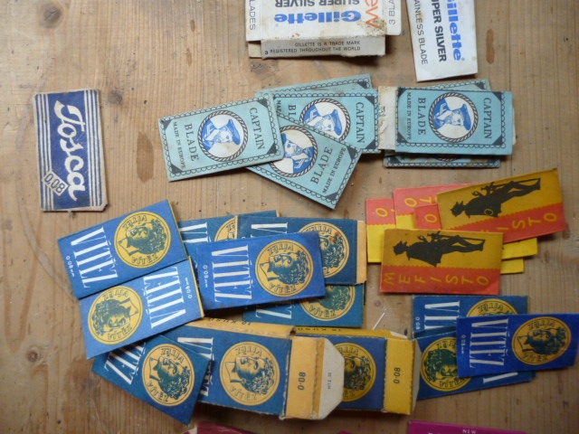 Žiletky - obaly - 3