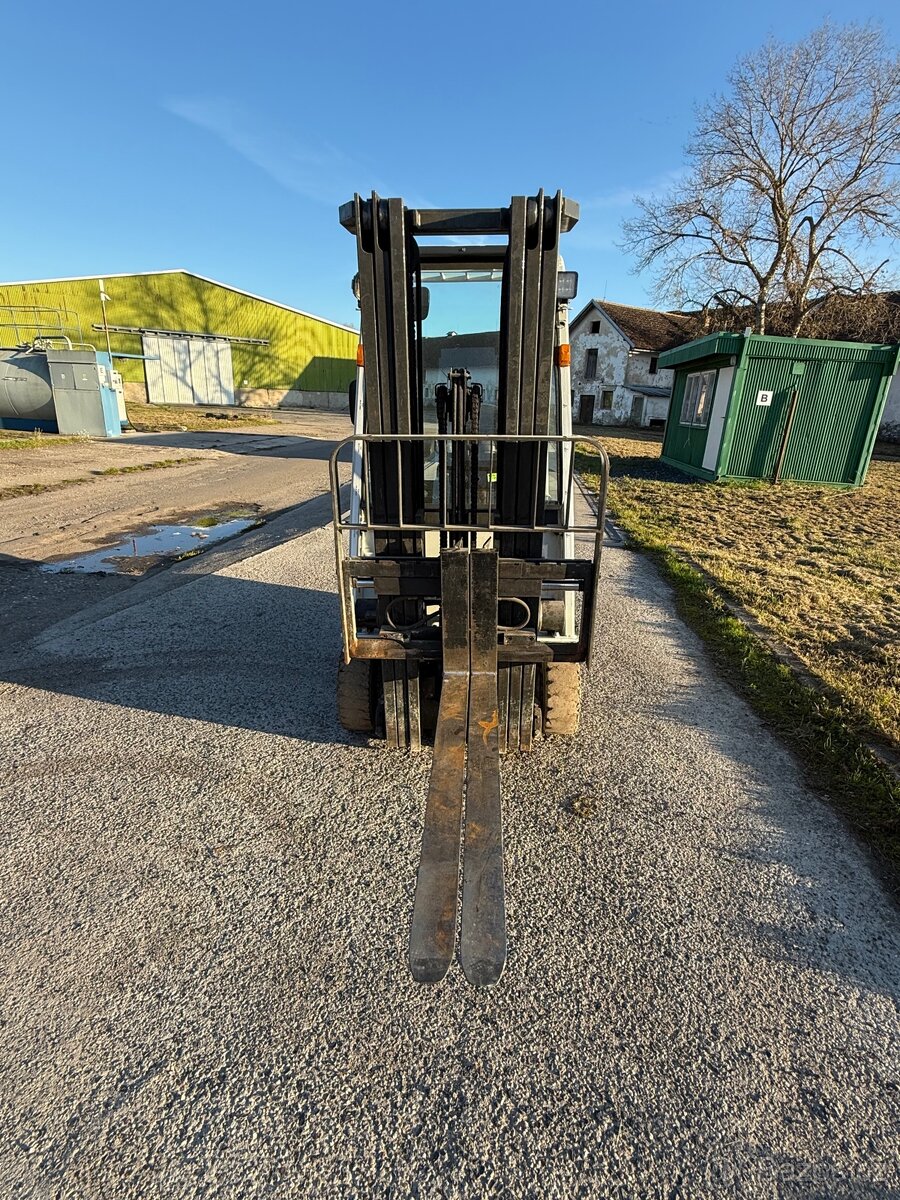 VZV Vysokozdvižný elektrický vozík Uniccarriers - Nissan 16 - 3