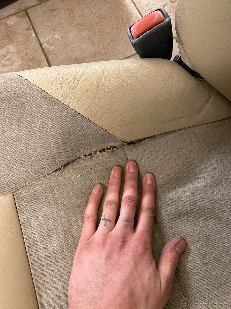 Sedačky Volvo v70 - 3