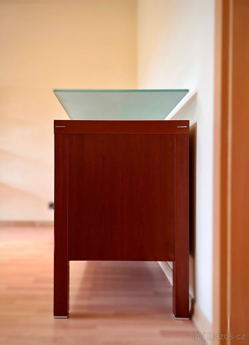 Nábytek z masivu - 3