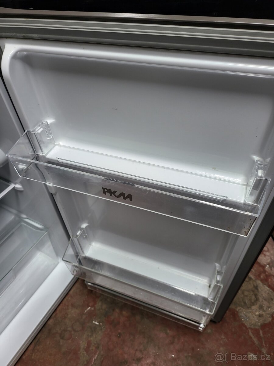 šedý odstín - lednička 85cm, PKM - 3