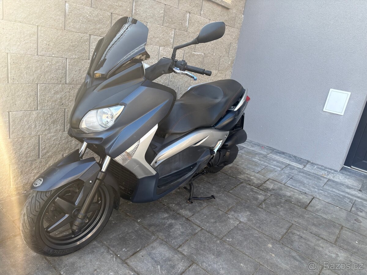 Yamaha x Max 125 2010 - 3