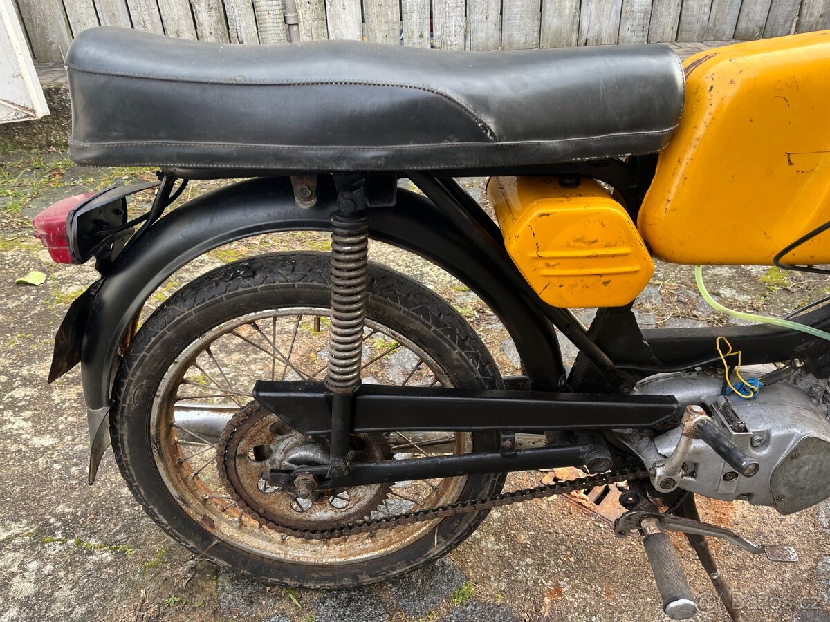 Jawa 23 Mustang - 3