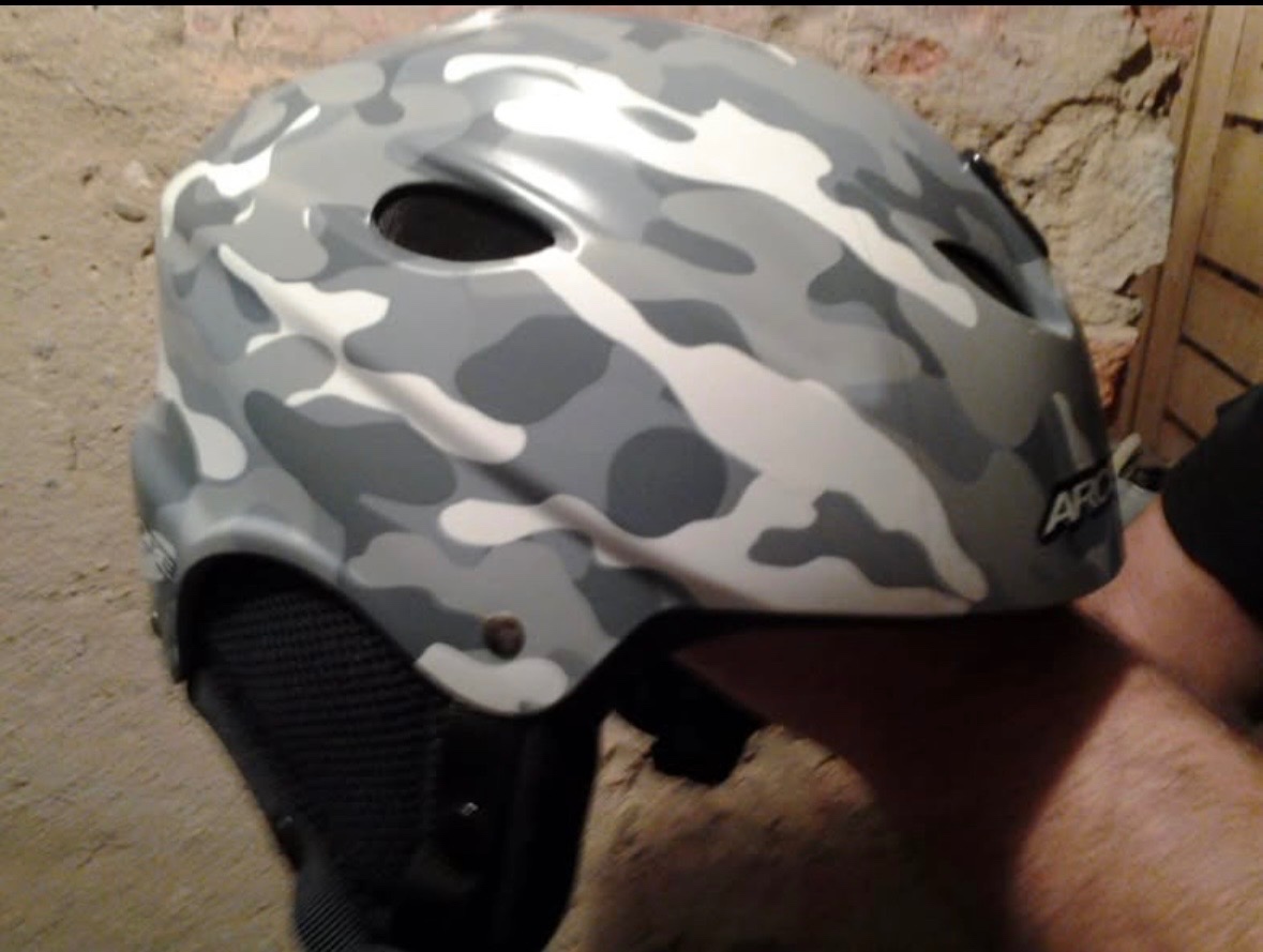 helma nové vel S/M - 3