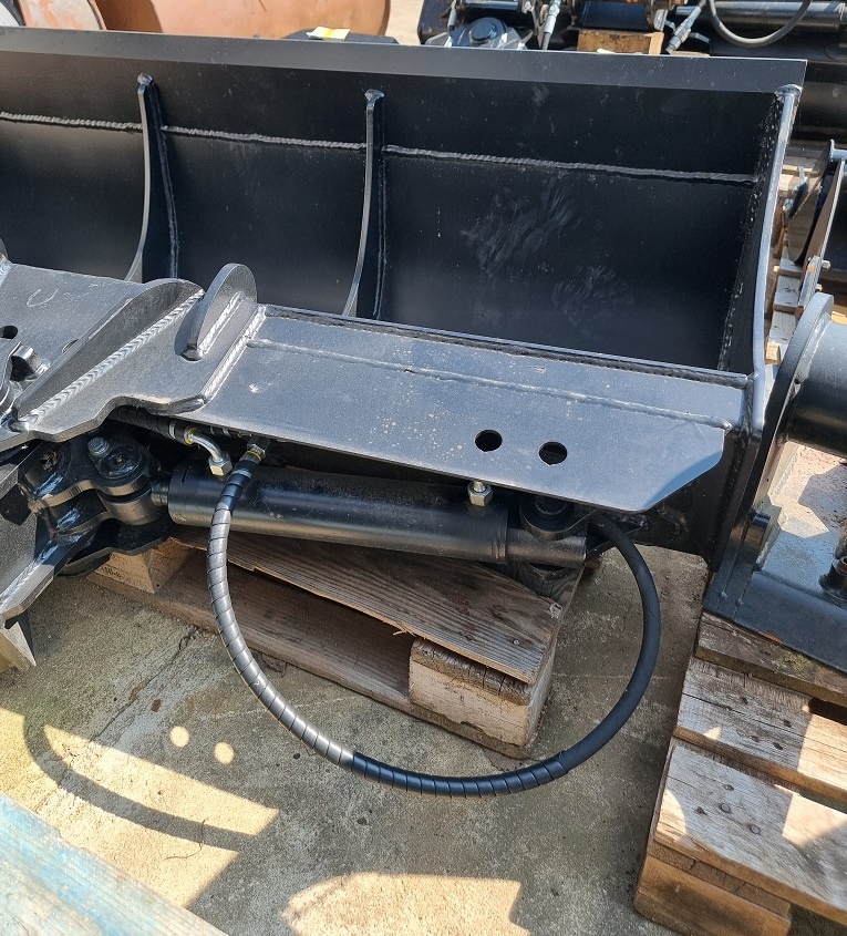 Svahovačky (hydraulické i pevné) - pro JCB atd. - 3