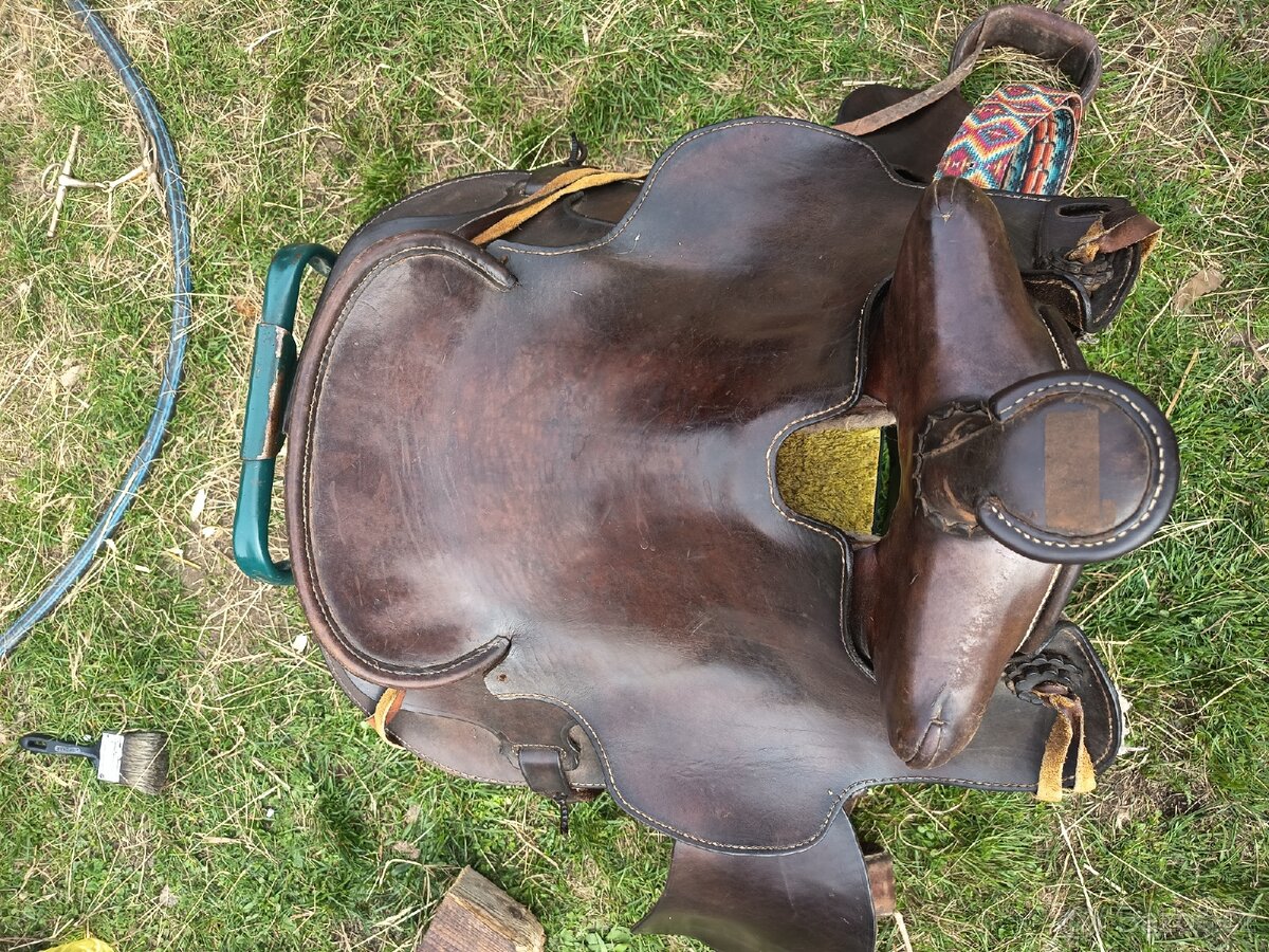 Westernové sedlo - 3