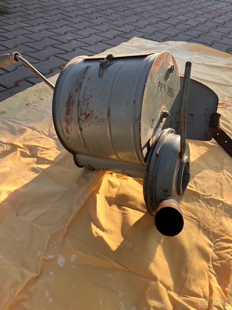 Historický postřikovač - 3