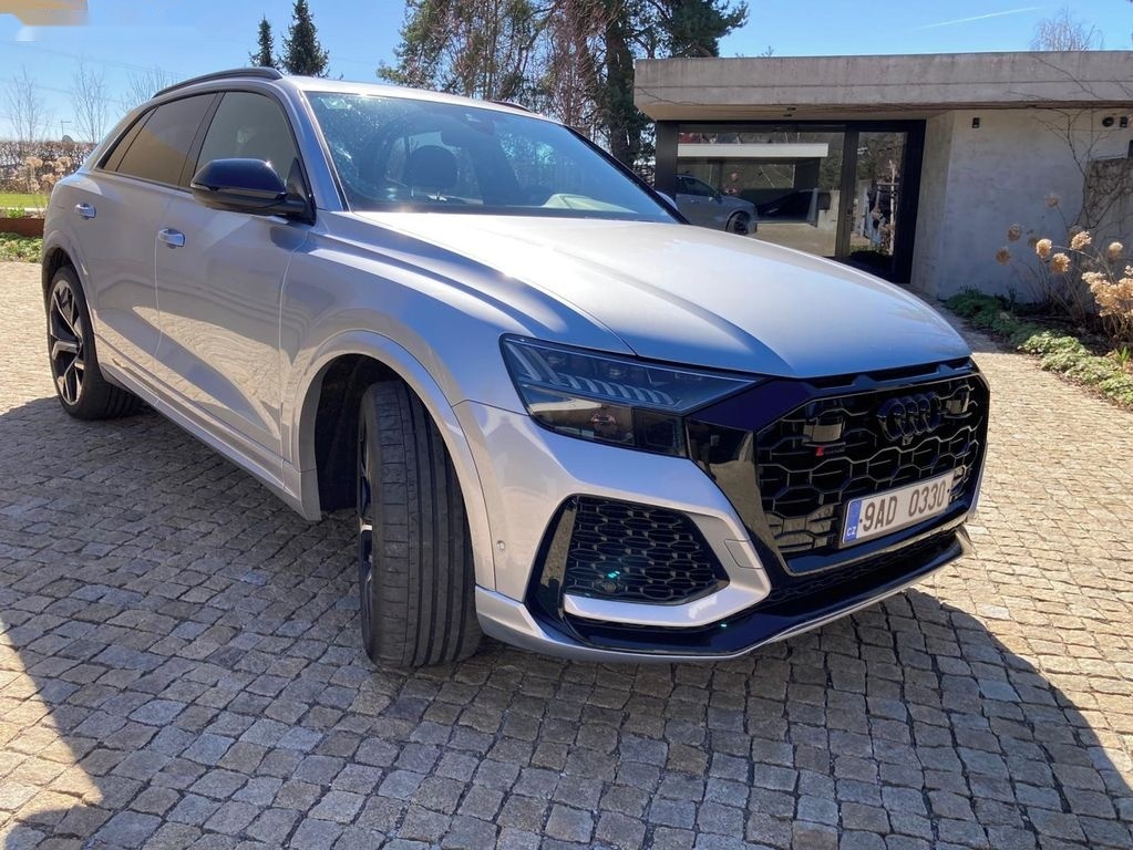 Audi Q8,Audi RS Q8 - 3