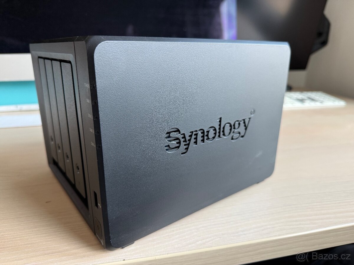 NAS Synology DS920+ s disky a SSD cache - kompletní set - 3