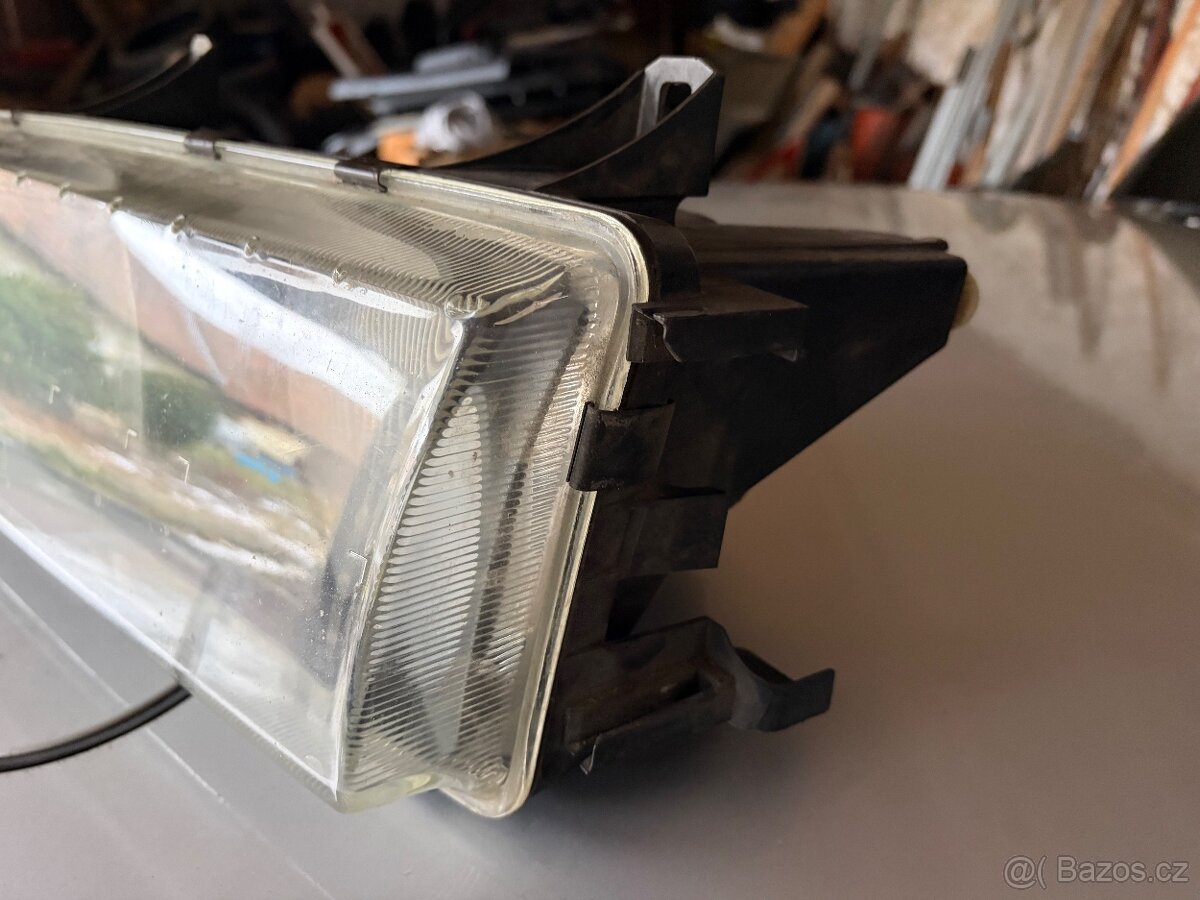 Světlomet Hella BMW e36 - 3