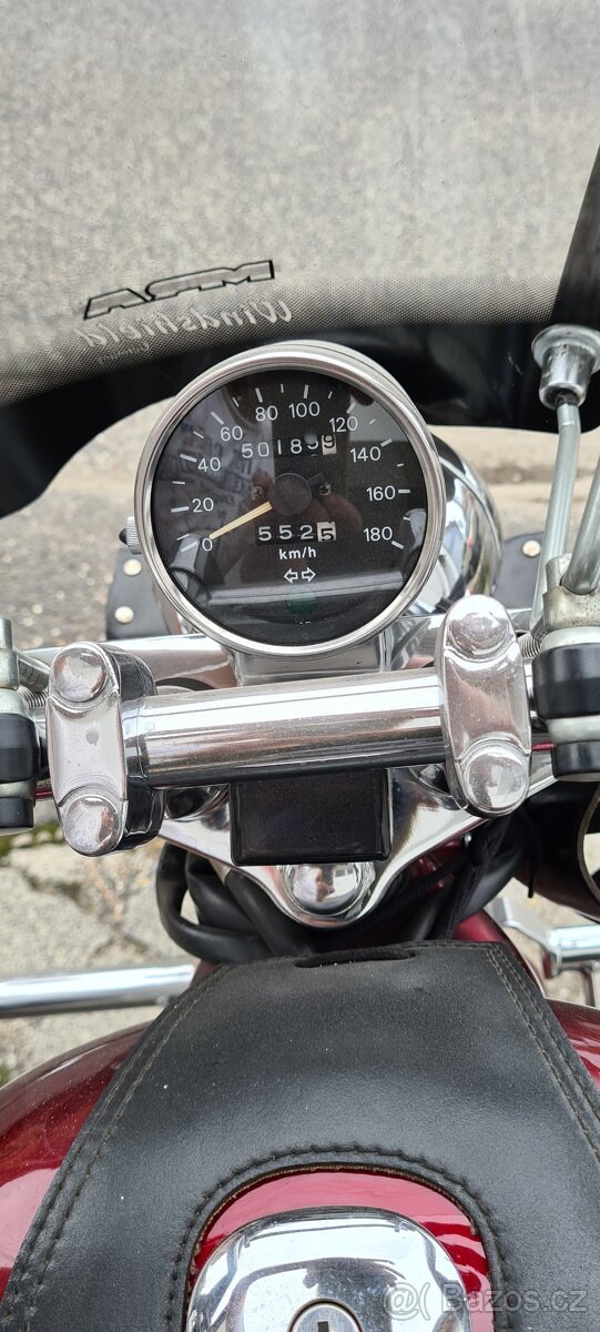 Suzuki intruder 800 - 3