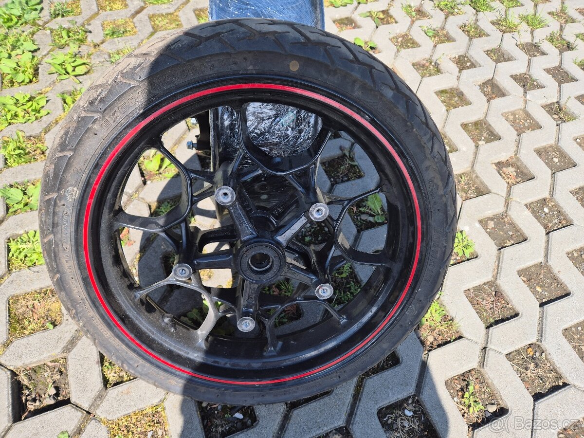 Indian FTR 1200 - 3