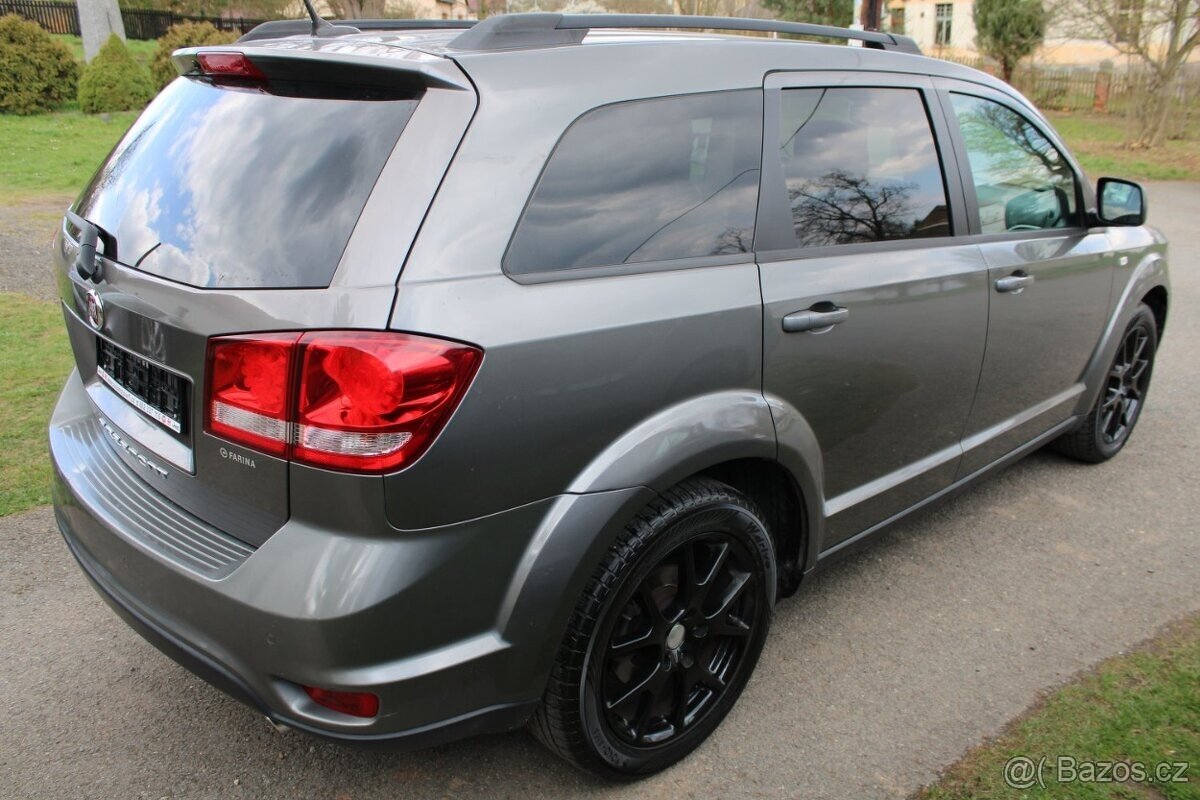 Fiat Freemont 2.0 Multijet Urban 103kW - 3