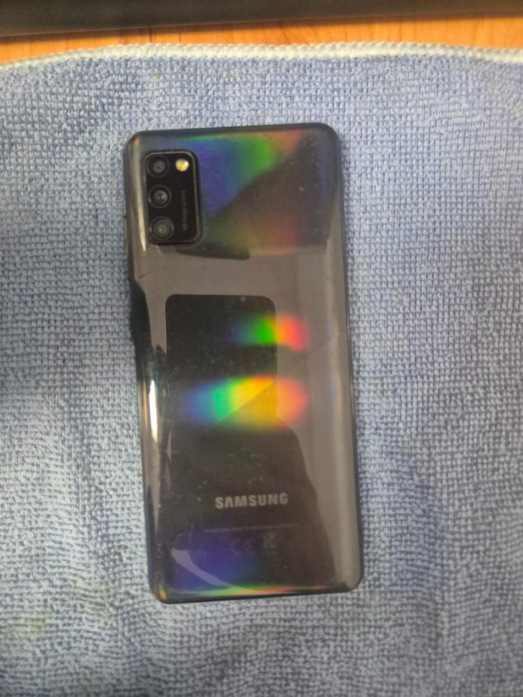 SAMSUNG GALAXY A41 - 3