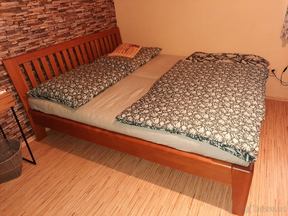 Manželka postel - 3