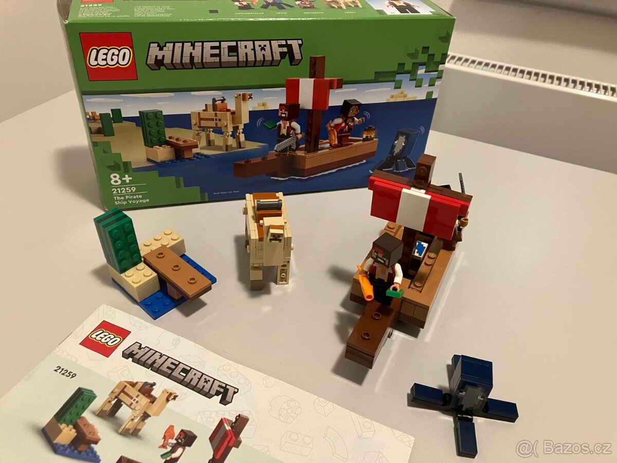 LEGO Minecraft 21259 – Plavba na pirátské lodi - 3