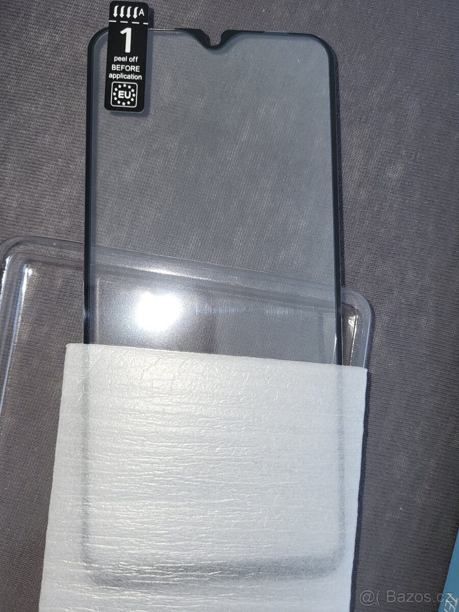 Tvrzené sklo pro Samsung Galaxy A20e - 3