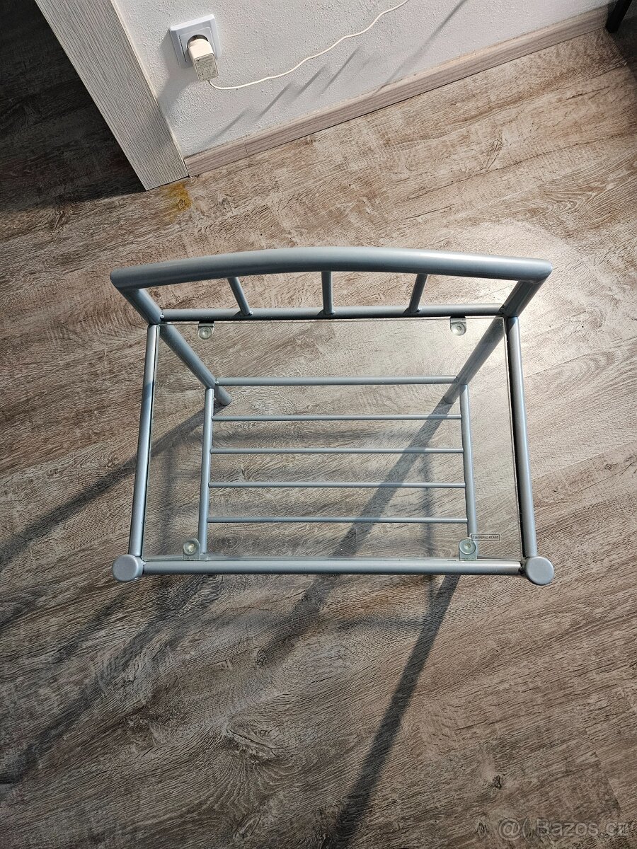 Kovový noční stolek - 3