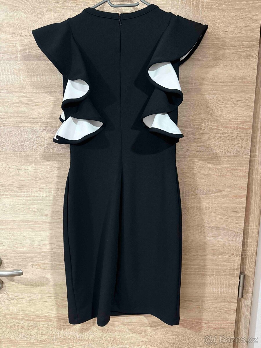 Bíločerné šaty GUESS s volány - 3