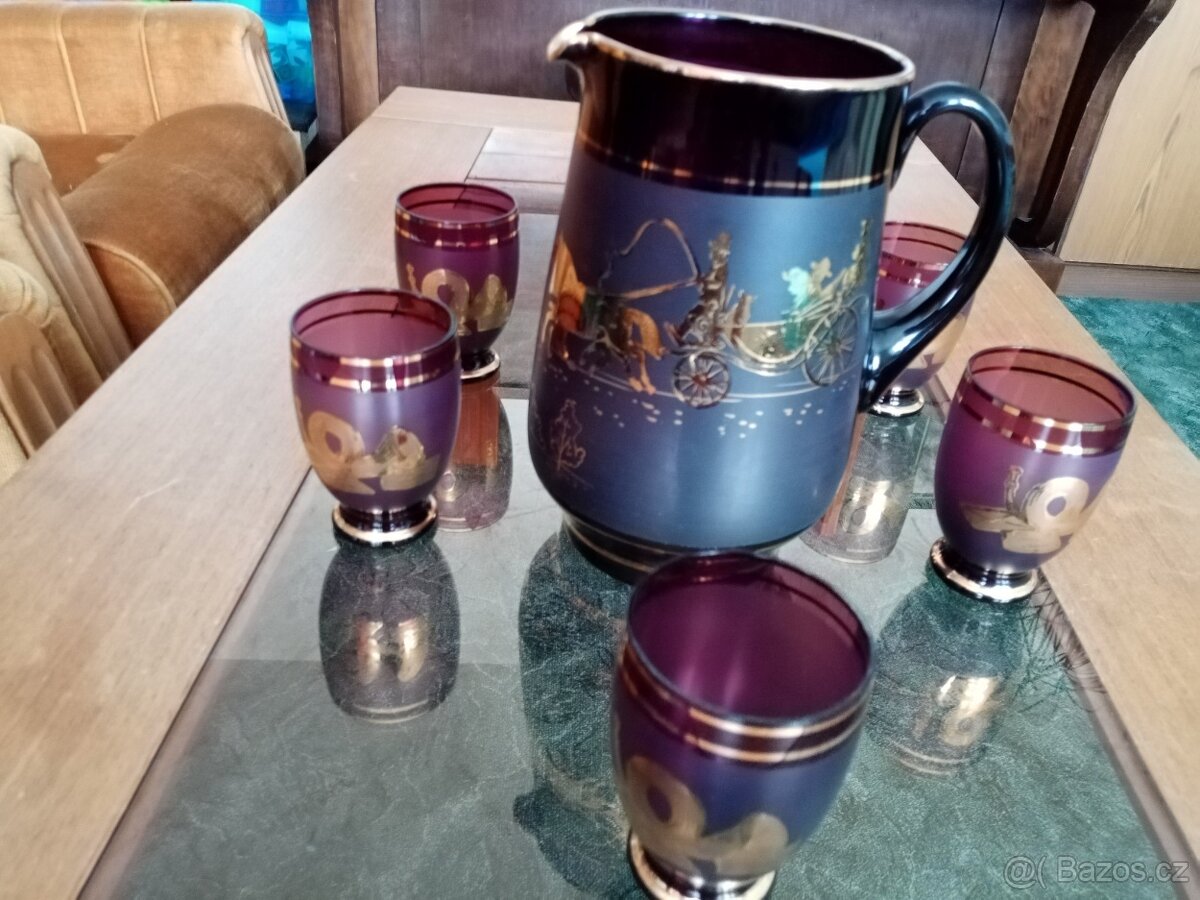 Starozitny dzban a 6 sklenicek - 3