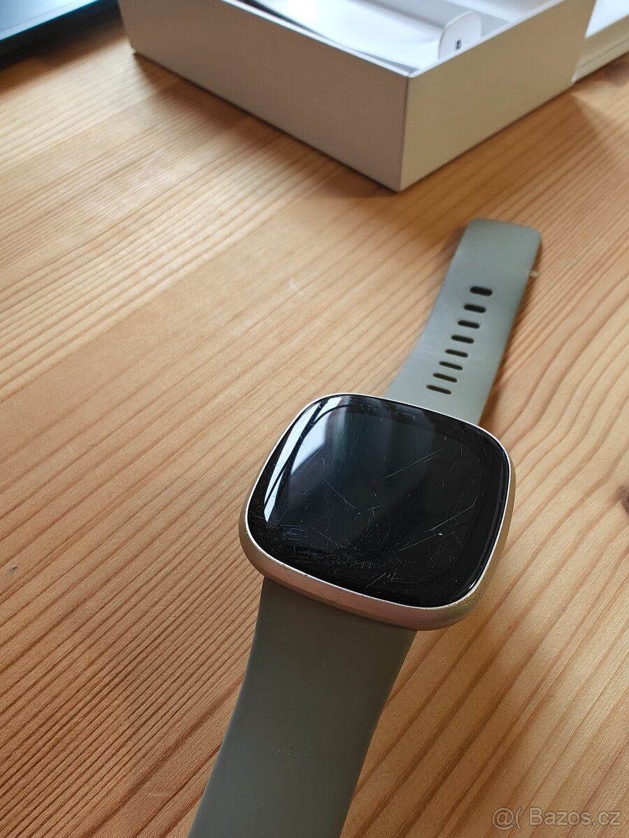 Fitbit versa 3 - 3