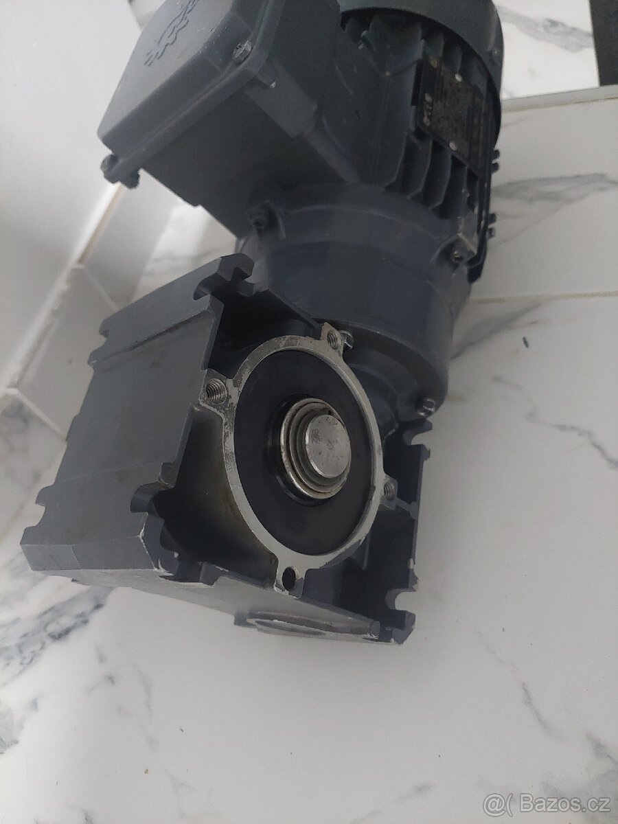 NORD elektromotor s převodovkou - 3