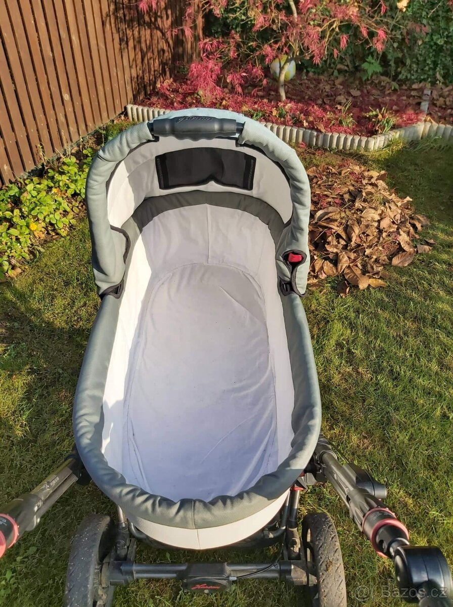 kočárek Hartan - 3