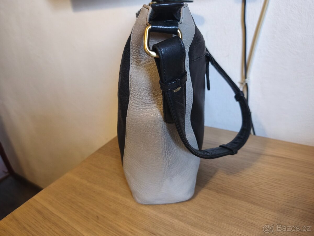 Velká kožená kabelka ODOPUS - 3