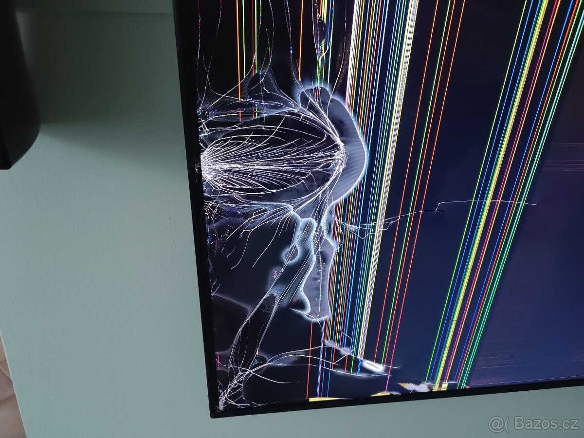 SAMSUNG CRYSTAL UHD 85´´ - 3