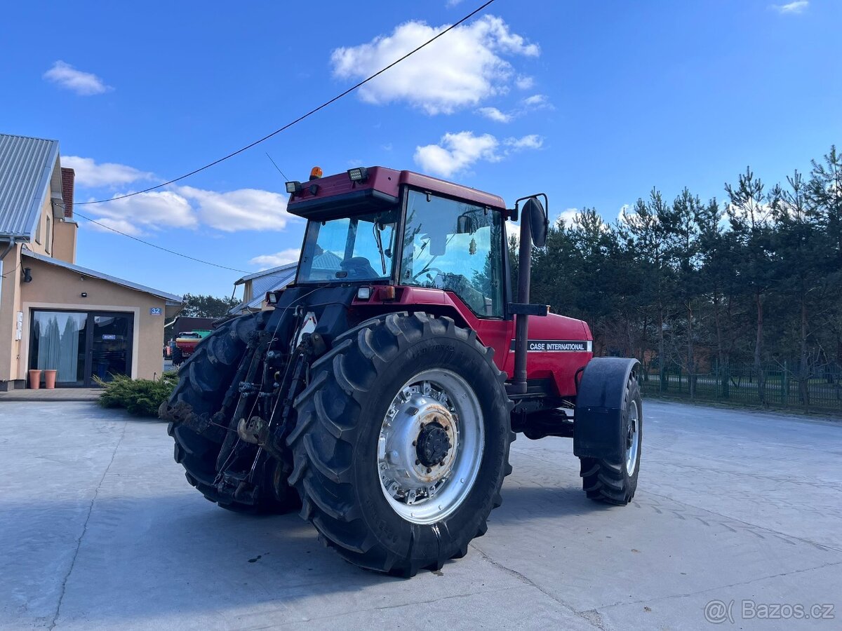 Case international 7110 - 3