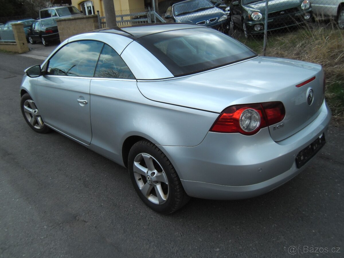 VW Eos 2.0 TDI CR cabrio - 3