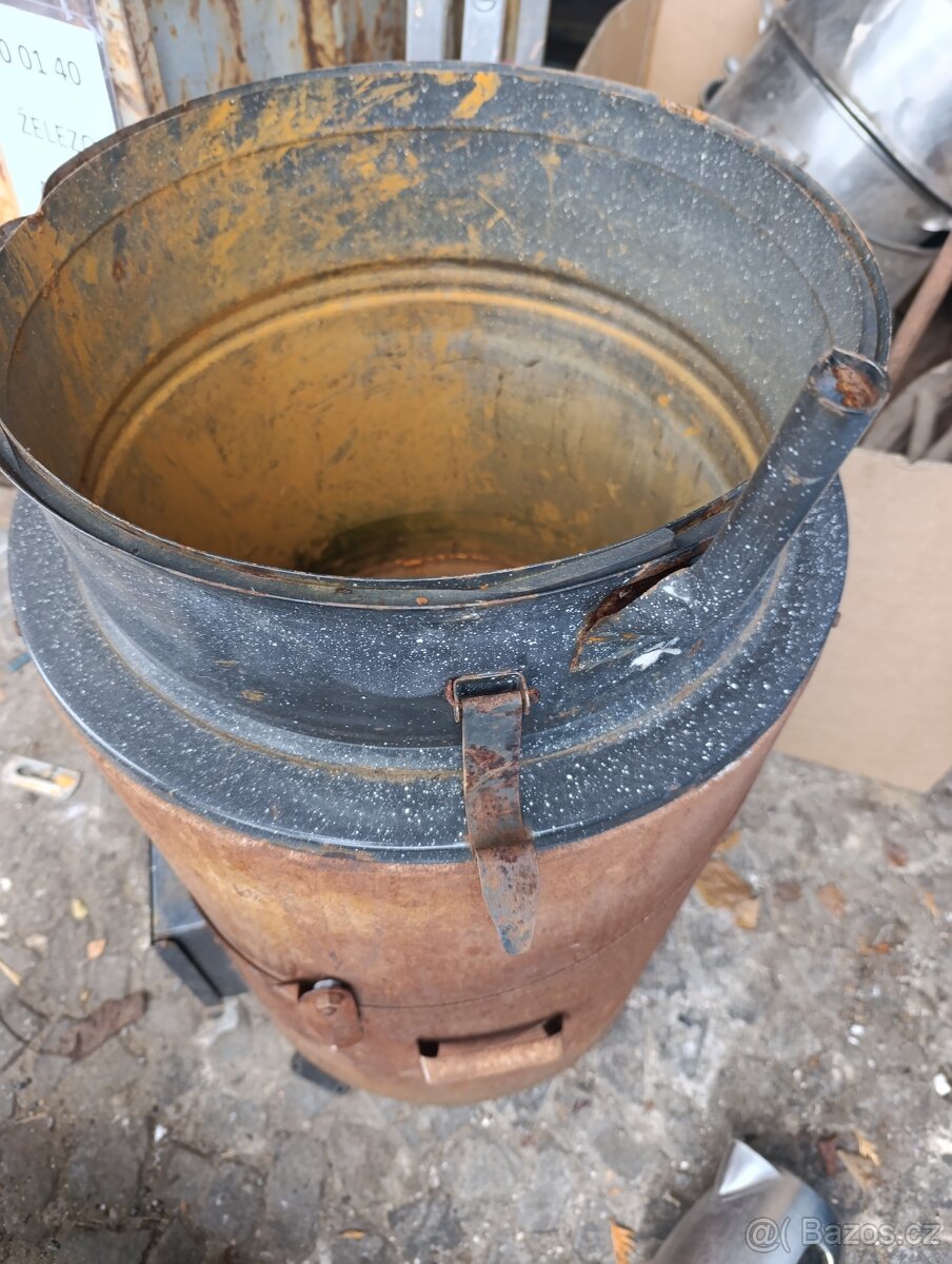 Starý kotel na zabijačku, pařák - 3